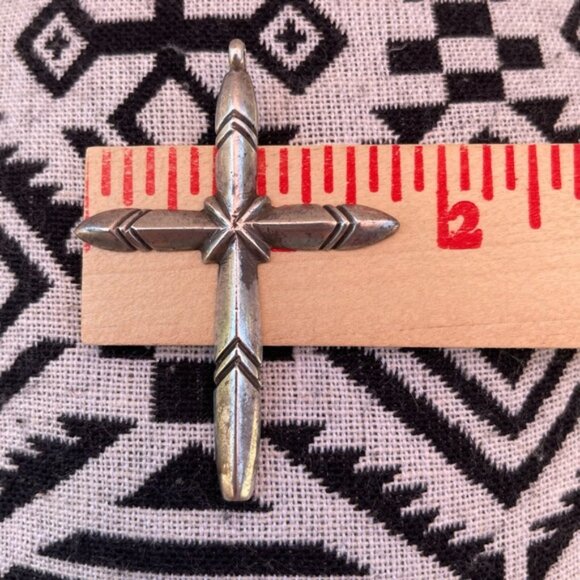Vintage Navajo Cross Sand Cast Silver Pendant - Picture 3 of 6